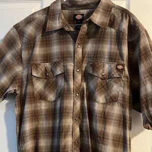 Dickies short sleeve pearl snap button up